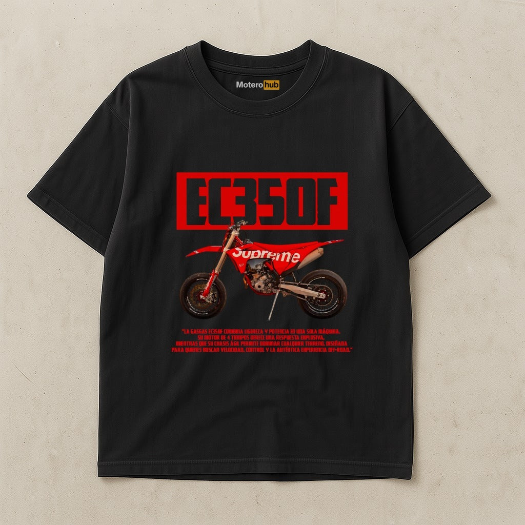 Camiseta negra Gas Gas EC 350F estilo racing con diseño Supreme y moto supermotard roja